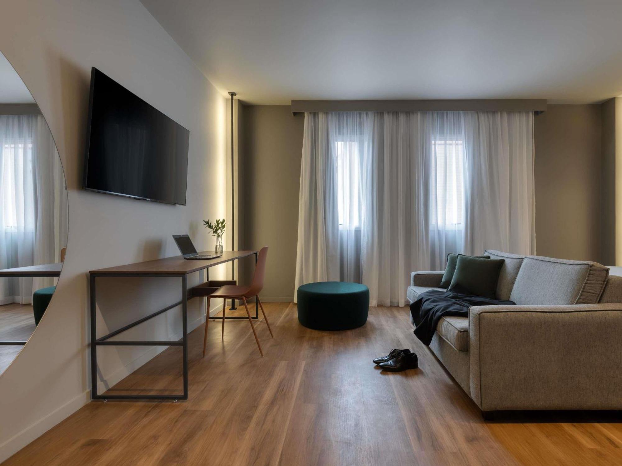 Hotel Mercure Belo Horizonte Da Serra 4*